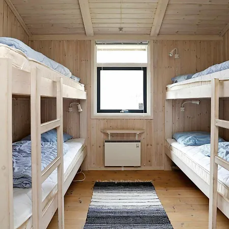 Four-bedroom Holiday In Dronningmolle 2 גיללייה